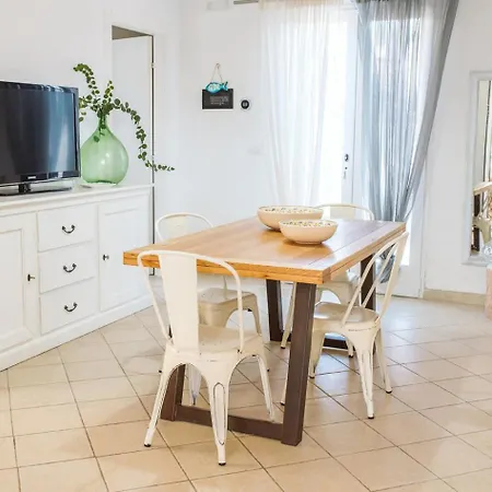 La Samia Villa *